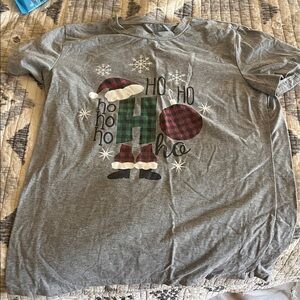 Gray Christmas Graphic T-Shirt